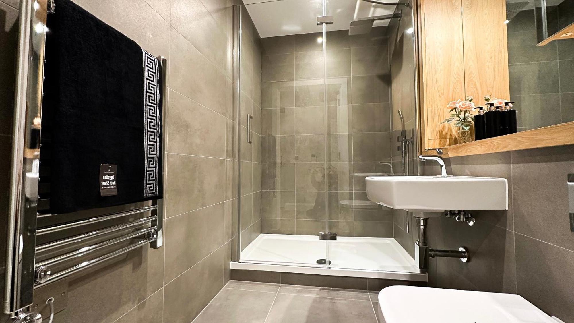 Duplex 3Bed 3Bath Modern Fast Wifi - Luxurylondonstays Exterior photo