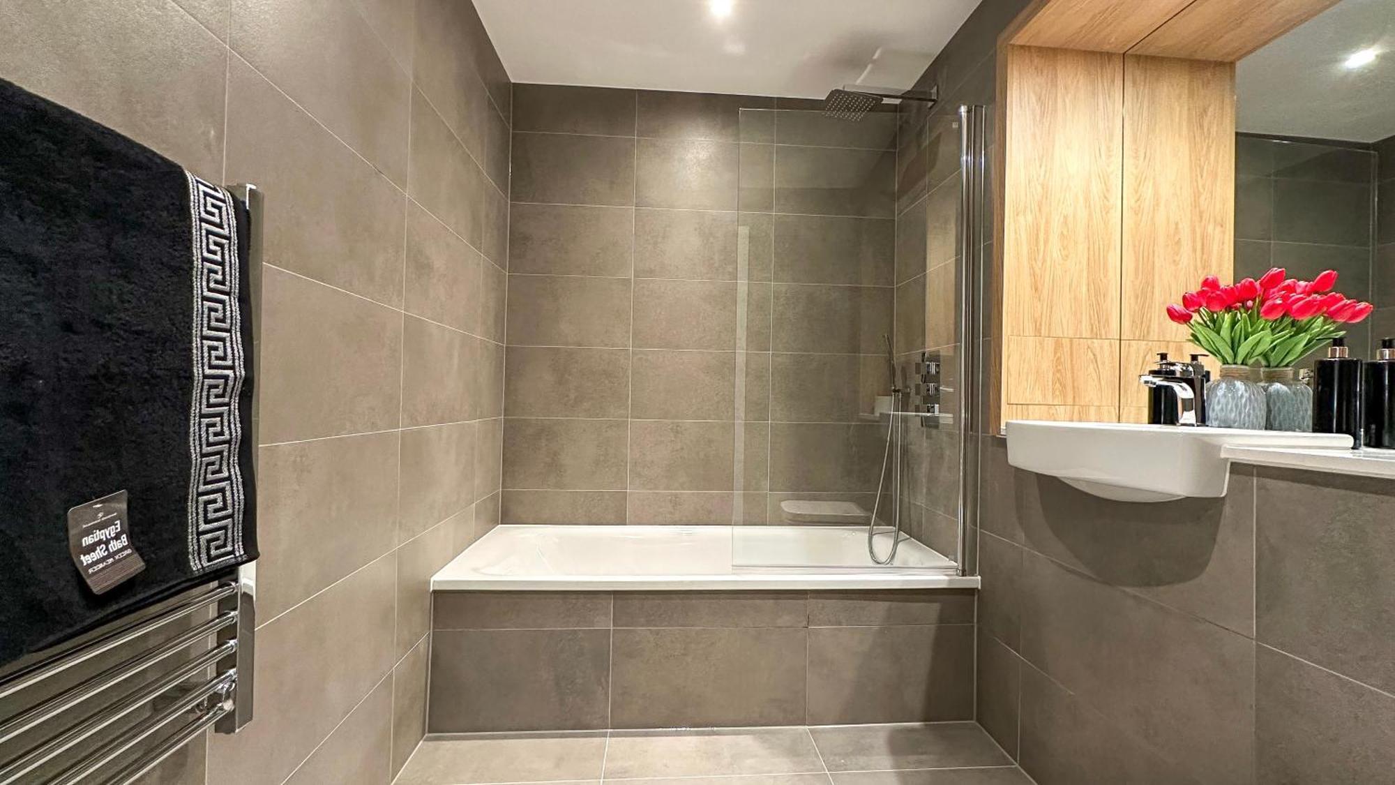 Duplex 3Bed 3Bath Modern Fast Wifi - Luxurylondonstays Exterior photo